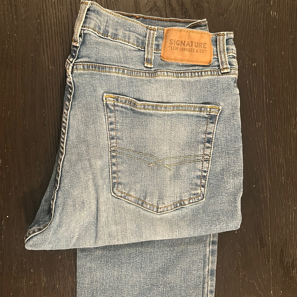 Levi's Men's 38x32 Signature S37 Slim